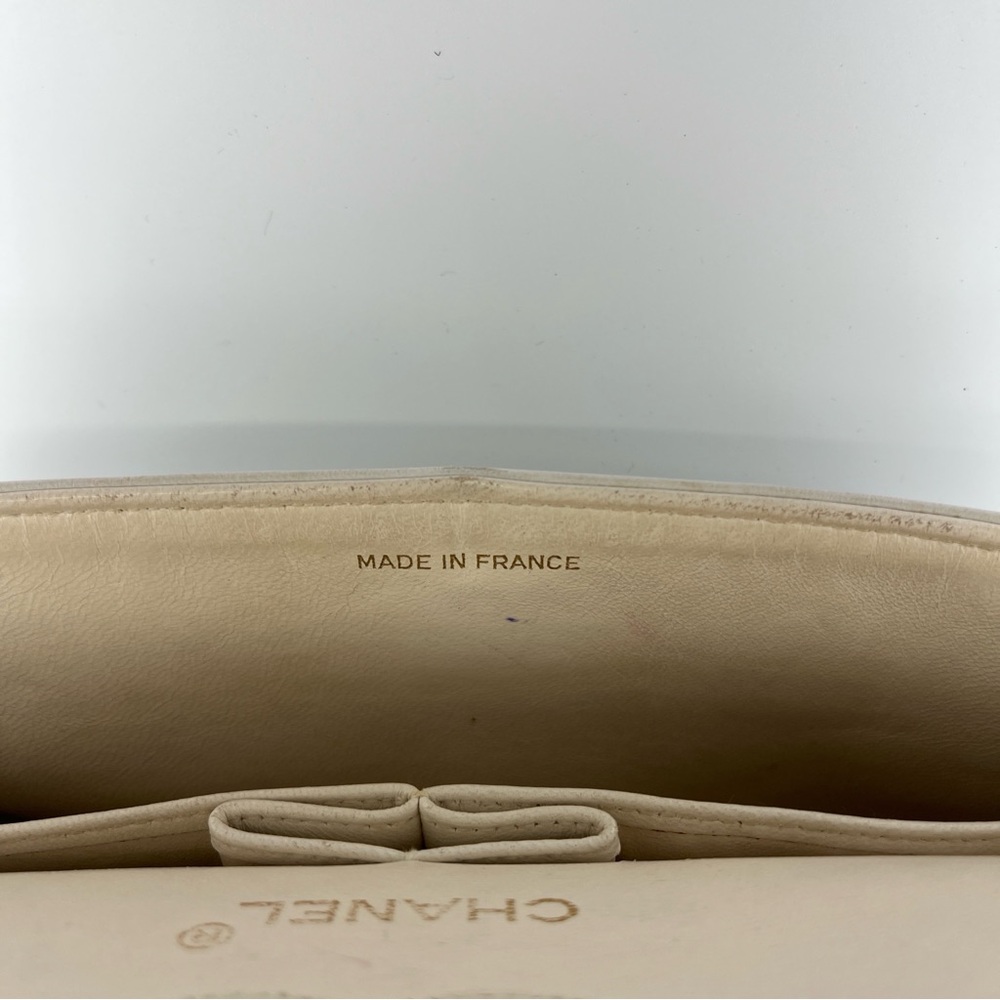 Chanel Classic Double Flap bag - Picture 10 of 15